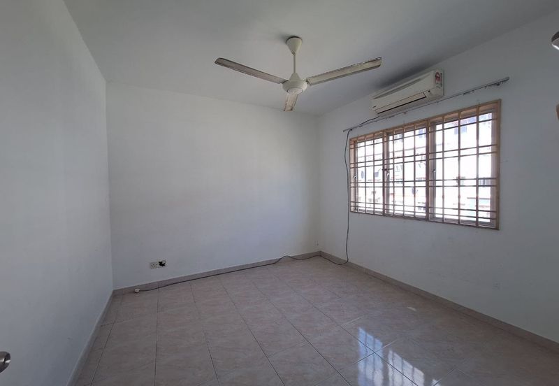 Pangsapuri Seri Saujana