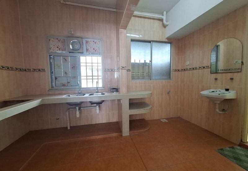 Pangsapuri Seri Saujana