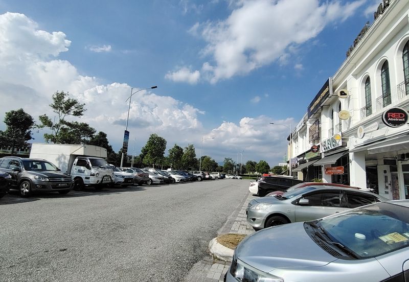 Whitten Eco Majestic