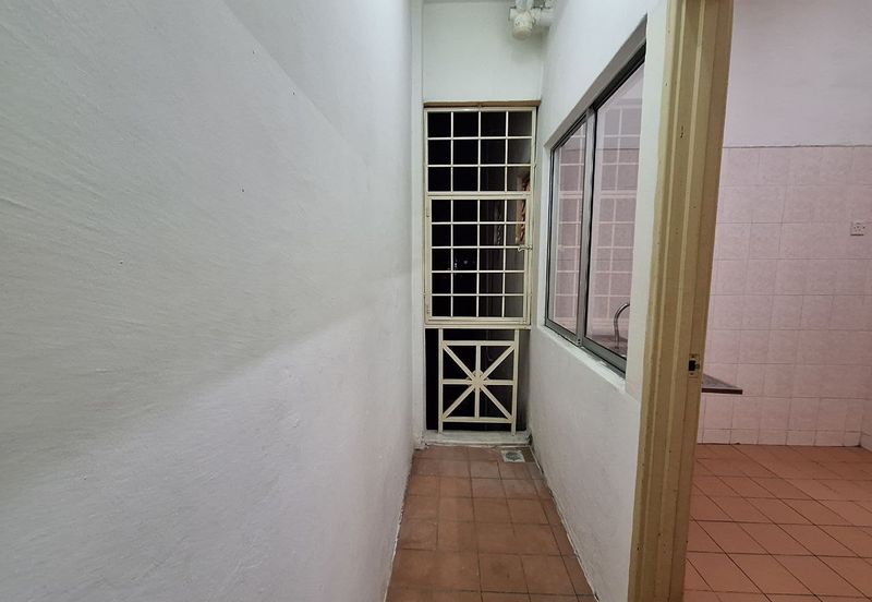 Pangsapuri Lotus (Teratai), Taman Puchong Prima