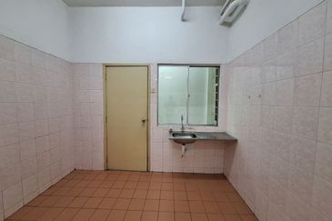 Pangsapuri Lotus (Teratai), Taman Puchong Prima