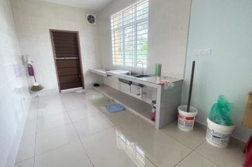 Bandar Tasik Senangin