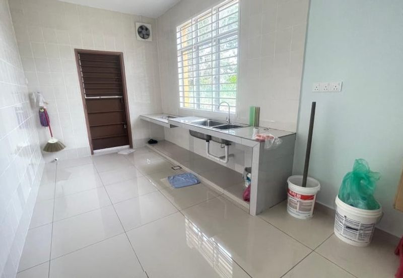 Bandar Tasik Senangin