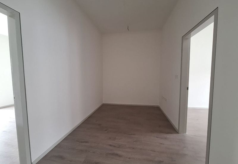 Dayana @Nilai Impian