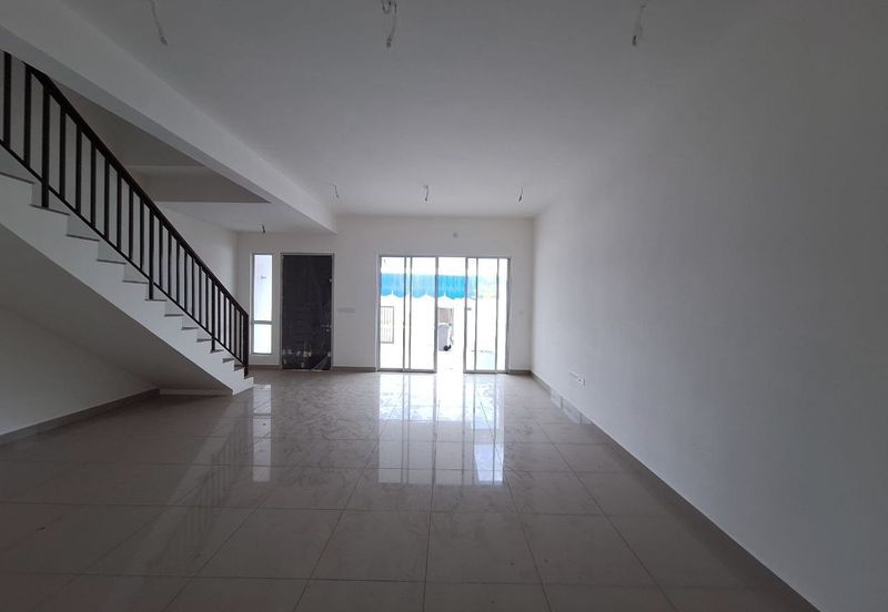 Dayana @Nilai Impian