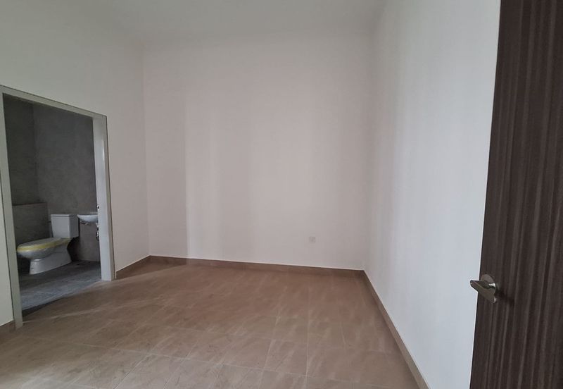 Dayana @Nilai Impian