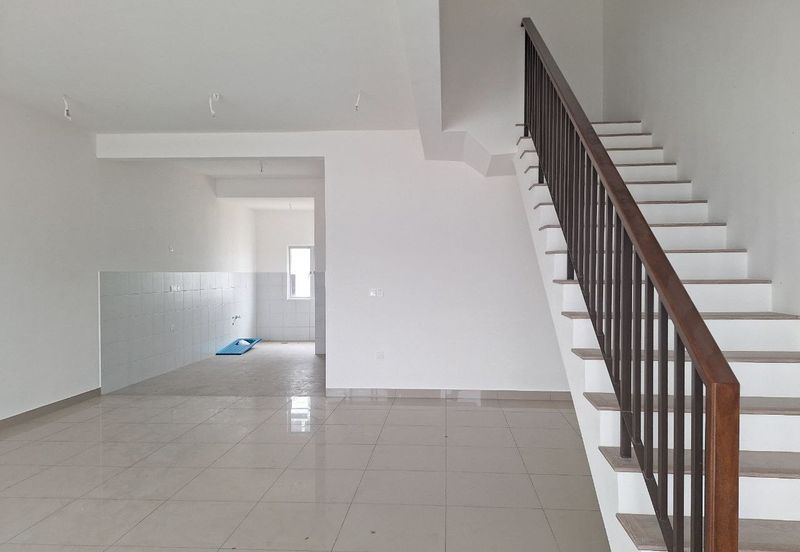 Dayana @Nilai Impian