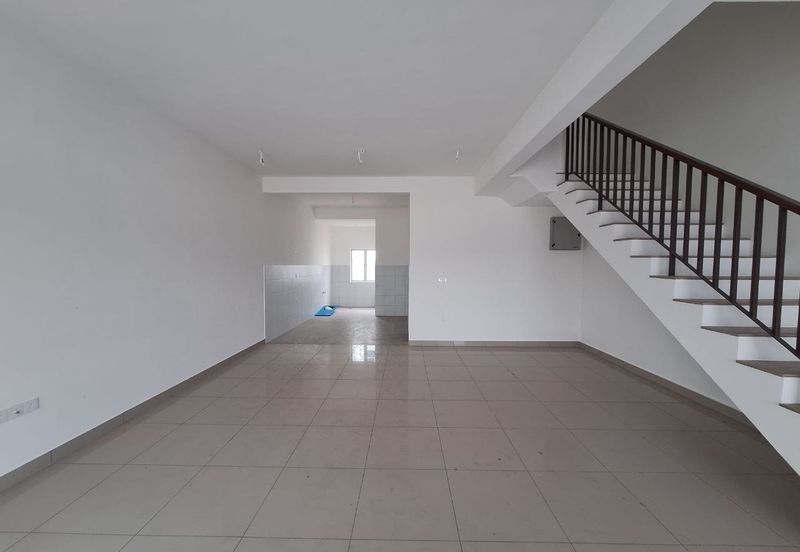 Dayana @Nilai Impian