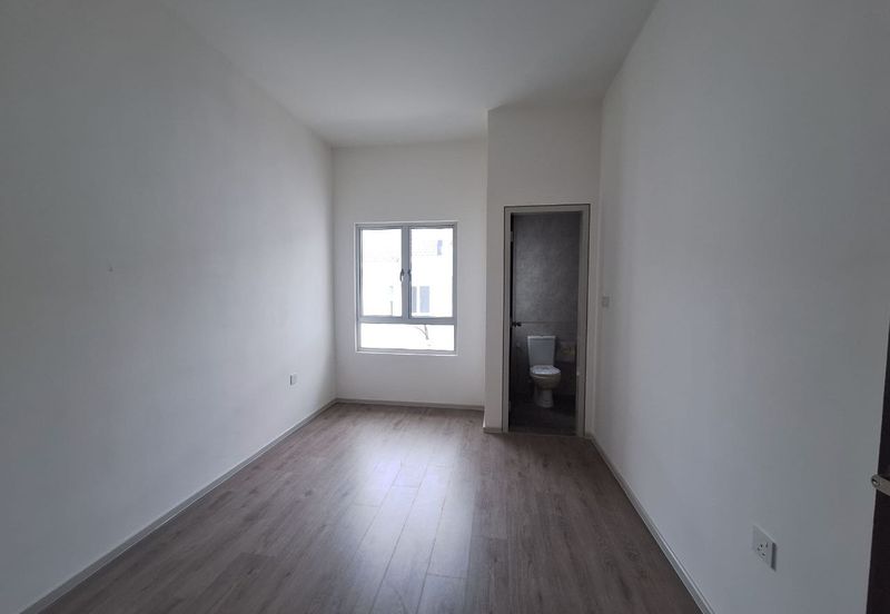 Dayana @Nilai Impian