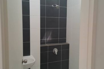 Cradleton @ Eco Majestic