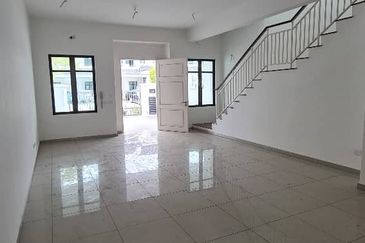 Cradleton @ Eco Majestic