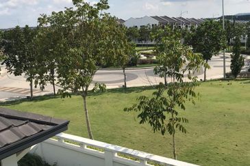 Cradleton @ Eco Majestic