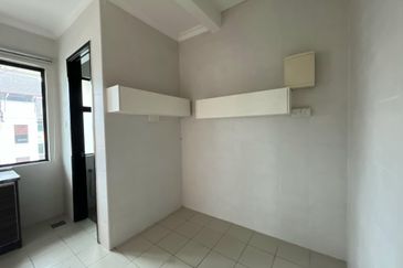 Bandar Tun Hussein Onn