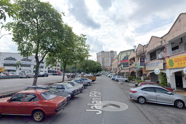 Pusat Perdagangan Seri Kembangan