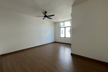 Saujana Heights @ Taman Puncak Saujana