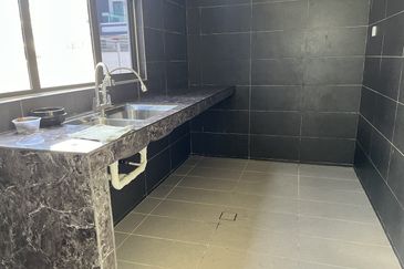 Saujana Heights @ Taman Puncak Saujana