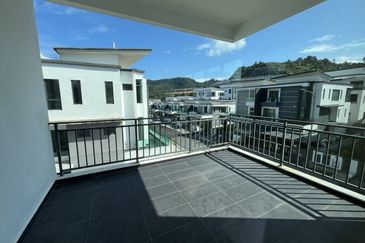 Saujana Heights @ Taman Puncak Saujana