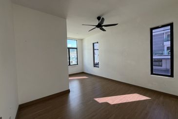 Saujana Heights @ Taman Puncak Saujana