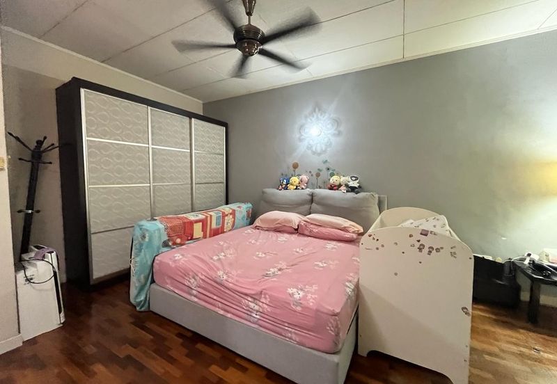 Bandar Tun Hussein Onn