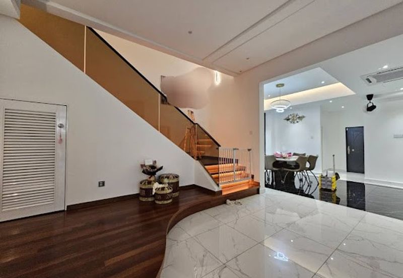 Bandar Tun Hussein Onn