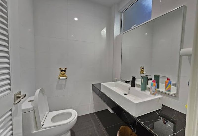 Bandar Tun Hussein Onn