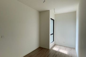 Emerald 9 Condominium