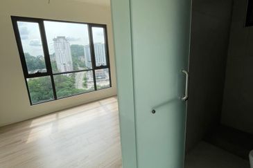 Emerald 9 Condominium