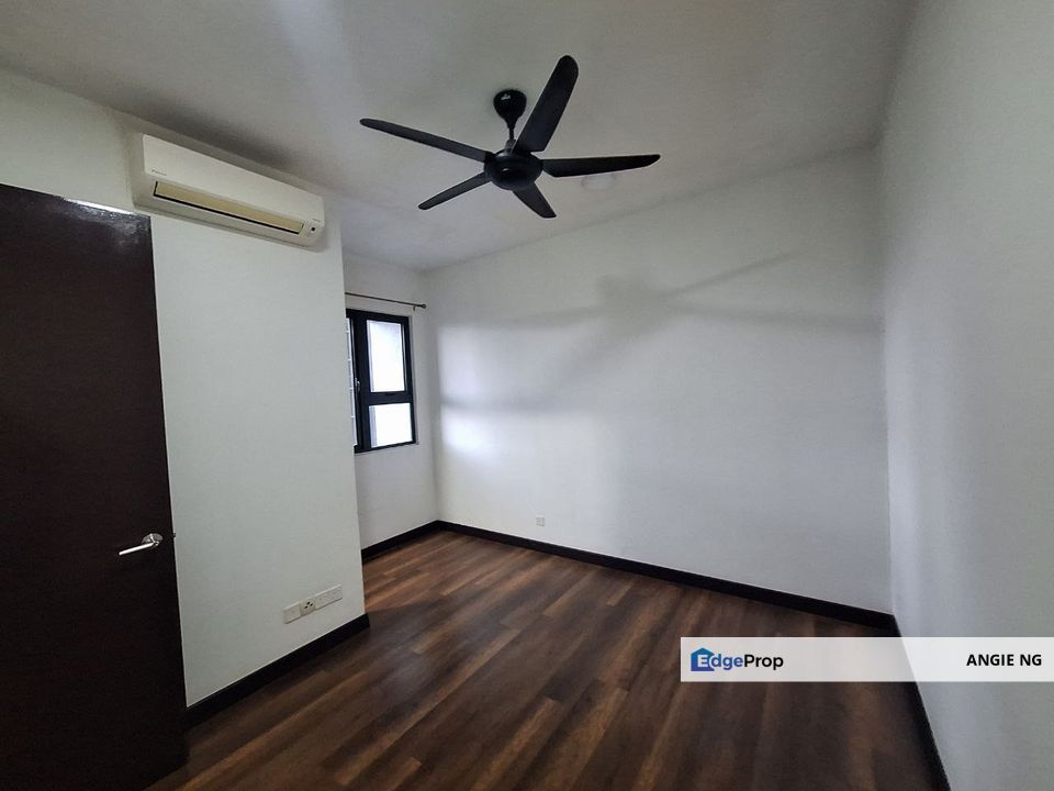 Menara Simfoni Seri Kembangan Selangor For Sale, Selangor, Seri Kembangan