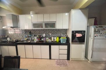 SL 3, Bandar Sungai Long