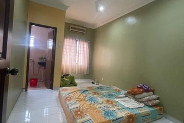 SL 3, Bandar Sungai Long