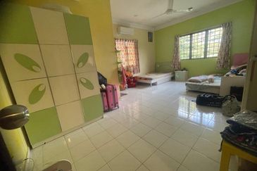 SL 3, Bandar Sungai Long