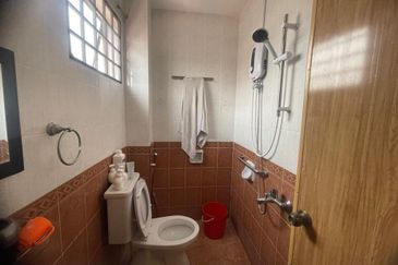 SL 3, Bandar Sungai Long