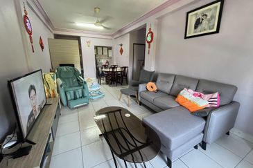 Apartment Flora, Taman Impian Ehsan