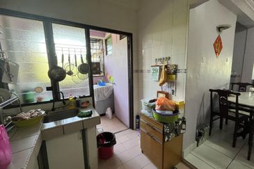 Apartment Flora, Taman Impian Ehsan