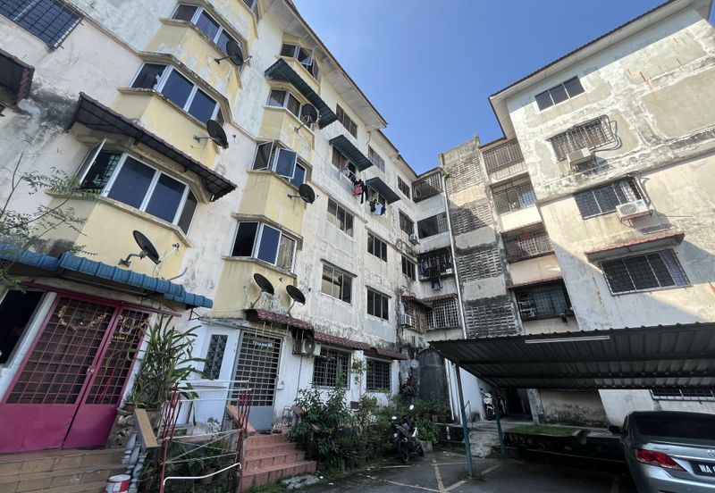 Apartment Flora, Taman Impian Ehsan