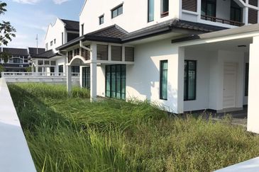 Cradleton @ Eco Majestic