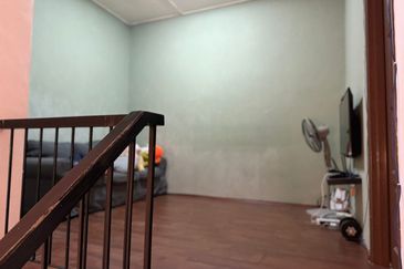 SL 11, Bandar Sungai Long