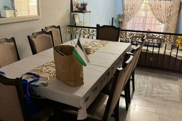 SL 11, Bandar Sungai Long