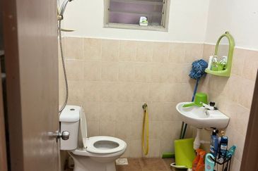 SL 11, Bandar Sungai Long