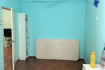 SL 11, Bandar Sungai Long