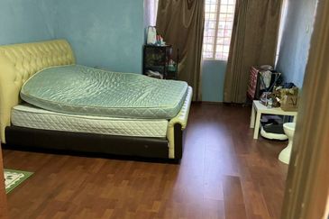 SL 11, Bandar Sungai Long