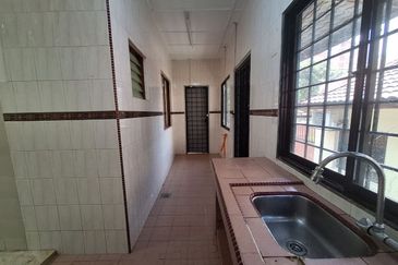 Bandar Sungai Long Bandar Sungai Long Selangor @ Double Storey Corner House For Sale