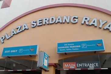 Plaza Serdang Raya