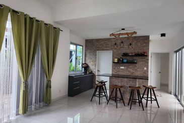 Parkfield Residences, Tropicana Heights