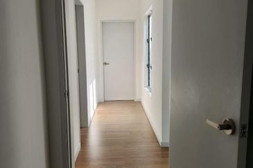 Parkfield Residences, Tropicana Heights