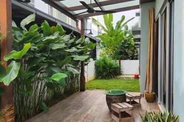 Parkfield Residences, Tropicana Heights