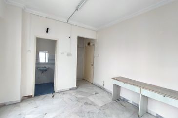 Awana Puri Condominiums