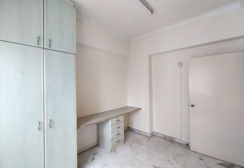 Awana Puri Condominiums