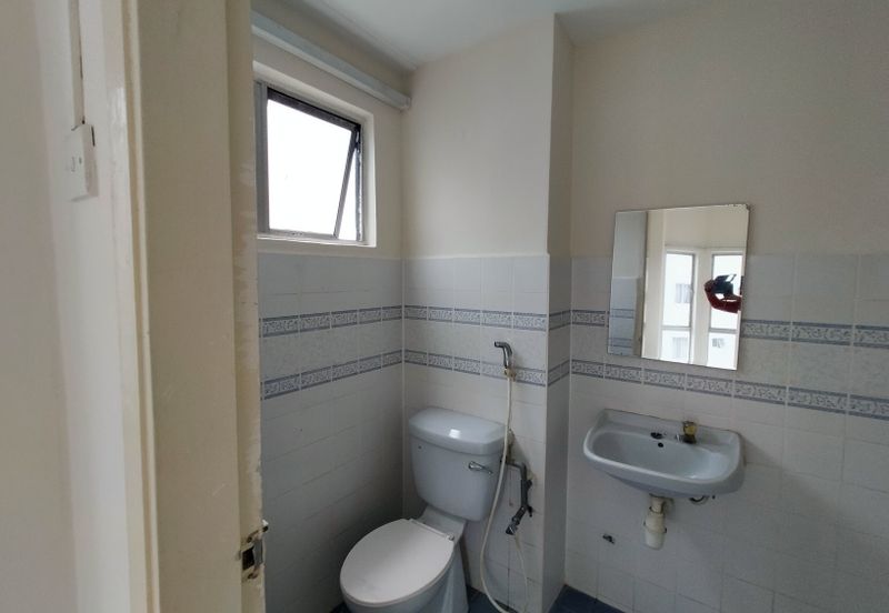 Awana Puri Condominiums