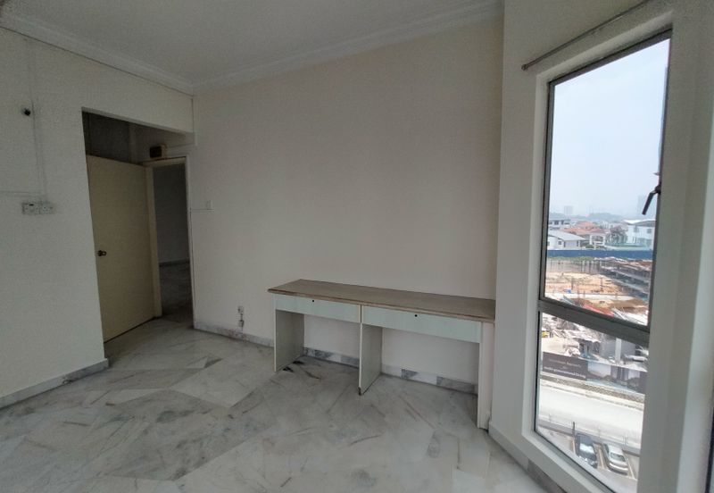 Awana Puri Condominiums